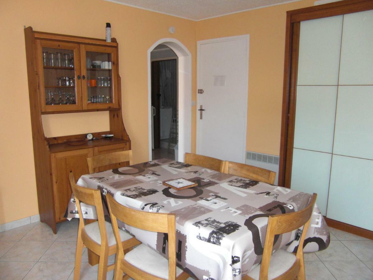 Апартаменты 79 Rue Des Tourterelles Ла-Лонд-ле-Мор Экстерьер фото